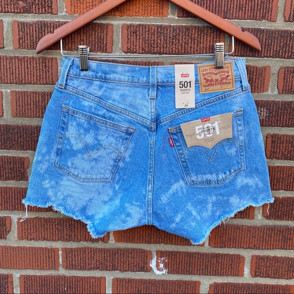 Levi's 501 Original Shorts High Rise Jean Cut Off Bleached Short - Picture 5 of 12